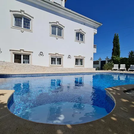 Silver Coast Pool & Вилла *