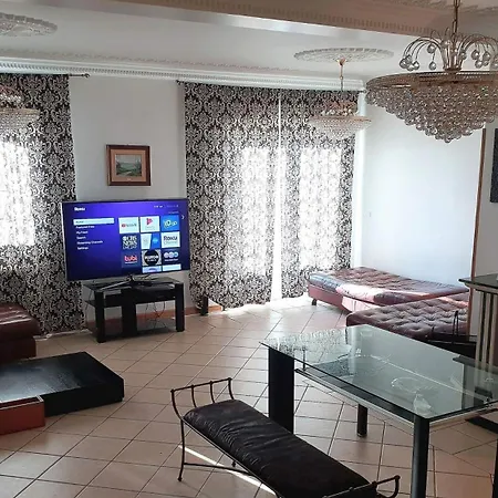 Silver Coast Pool & Вилла